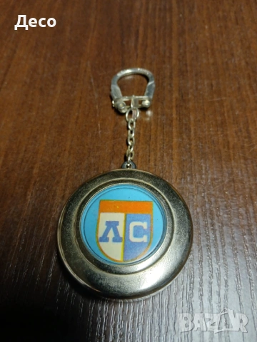 Стар ключодържател Левски Спартак-Спорт Тото със игра от зад.