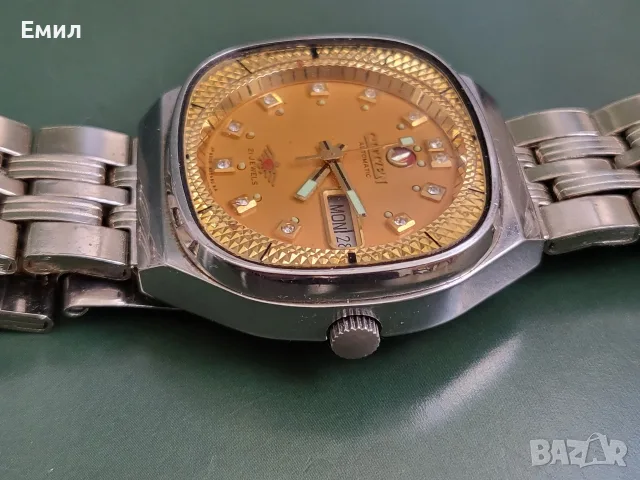 Колекционерски часовник CITIZEN , снимка 3 - Колекции - 56258076