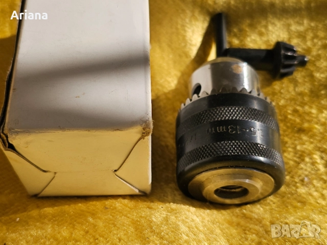 Патронник за дрелка с ключ