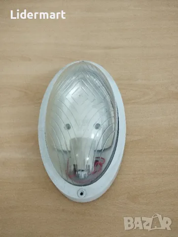 Плафон / лампов /