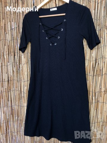 Черна рокля, снимка 2 - Рокли - 42122781