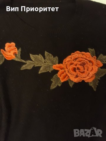 Плетена мека и приятна блуза Роза , много женствена, комфортно усещане за лукс. Розата е 3Д коприна., снимка 7 - Блузи с дълъг ръкав и пуловери - 37456987