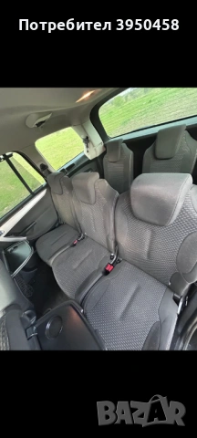 Citroen grand C4 Picasso  7 местен 1.6 HDi перфектно състояние обслужен 2009  много запазен, снимка 10 - Автомобили и джипове - 54271912