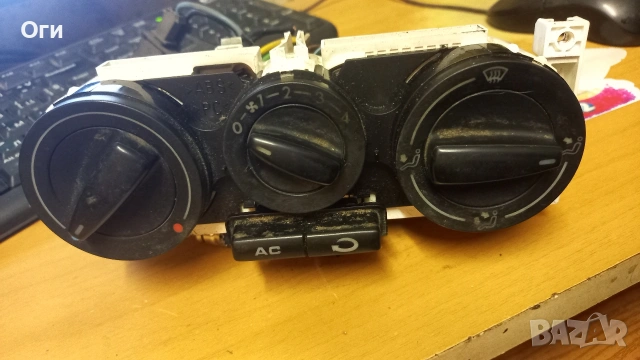 Панел климатик за Голф 4 1J0 819 045 F