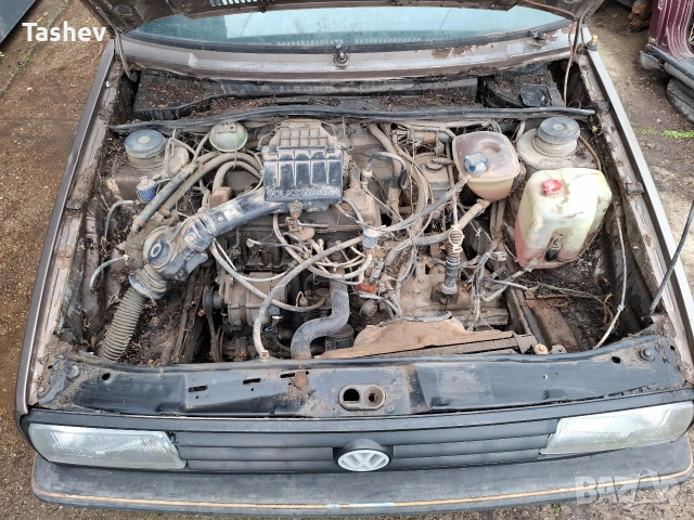 VW Jetta mk2 1.6 бензин на части , снимка 14 - Автомобили и джипове - 54092407