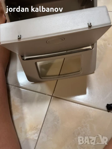 Комплект Плафон и Жапки таван за Vw Touran само за 100лв. 1T0868837C, снимка 17 - Части - 51152898