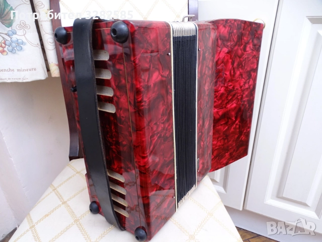 Акордеон Велтмайстер 12 баса, снимка 14 - Акордеони - 52454178