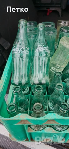 ретро бутилки от кока кола със български надпис