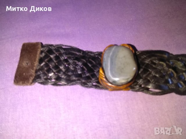 Гривна ръчна изработка естествена кожа 185х40 мм с камък нефрит 41х29х12мм за късмет, снимка 6 - Гривни - 44202031