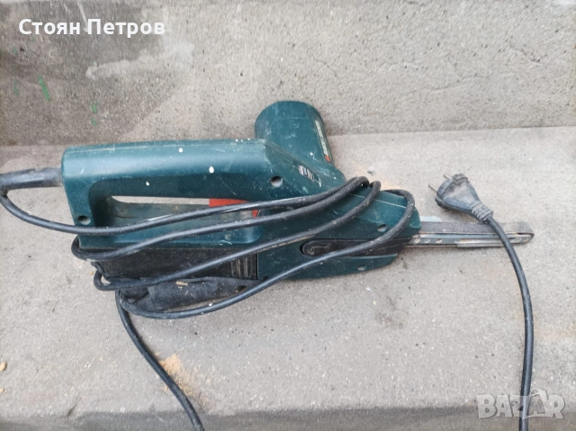  Лентова шлайфмашина-пила Black & Decker , снимка 3 - Други инструменти - 52913465