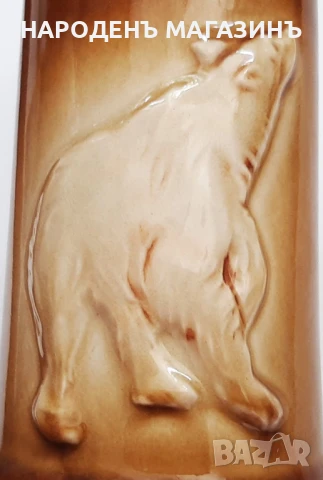 DITMAR URCACH - ЧЕХОСЛОВАКИЯ - Голяма порцеланова халба с релефно изображение на полярна мечка кана , снимка 4 - Други ценни предмети - 51108020