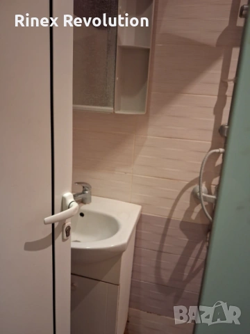 Стая под наем в Кършияка, снимка 6 - Стаи под наем - 54039157