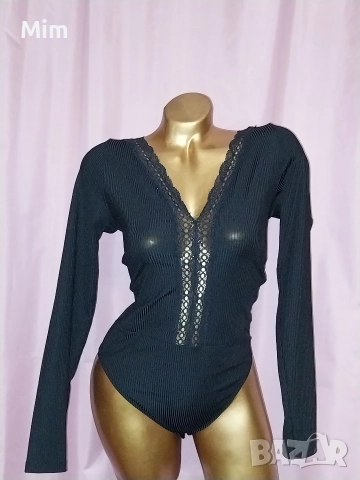 Н&М М Черно еластично боди с дантела 