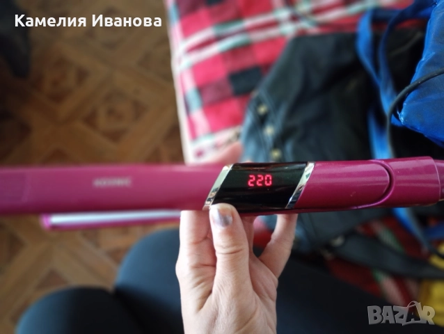 Керамична Преса за коса-с 10 нива ,тример за вежди,машинка за маникюр и педикюр, снимка 5 - Преси за коса - 51497952