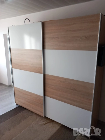 Гардероб с плъзгащи врати, снимка 8 - Гардероби - 52952482