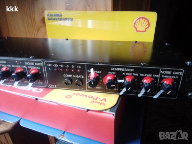 BELL STEREO COMPRESSOR NOISE GATE CN-1901, снимка 2 - Ресийвъри, усилватели, смесителни пултове - 40382800