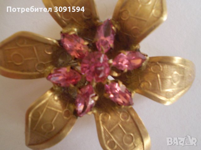 Антична брошка Франция цвете с розов кристал 1930г-1940г, снимка 3 - Антикварни и старинни предмети - 35080732