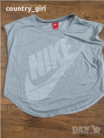 Nike Signal Tee-Mezzo - страхотна дамска тениска КАТО НОВА, снимка 4 - Тениски - 29174017