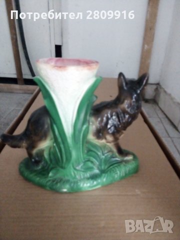 Керамична ваза куче , снимка 2 - Антикварни и старинни предмети - 34422971
