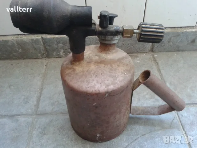  стол бармански,водна помпа,,очила UW бензин помпа,поялна станция,.корпус пръскачка 16 литра, снимка 9 - Други стоки за дома - 55273257