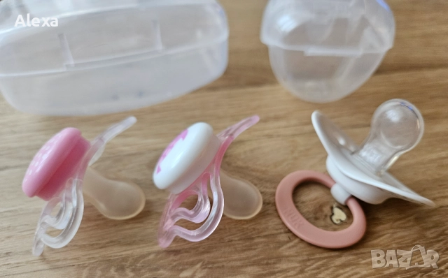 Залъгалки Chicco и NUK Чико и Нук, снимка 5 - Прибори, съдове, шишета и биберони - 52479421