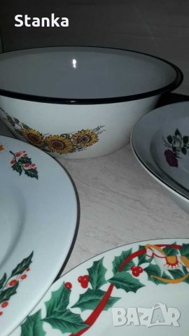 Порцеланови чинии, снимка 2 - Прибори за хранене, готвене и сервиране - 31231363