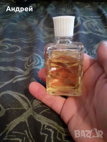 Стар одеколон Каприз, снимка 6 - Други ценни предмети - 30356196