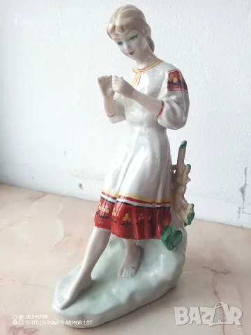 Руска порцеланова фигура , снимка 3 - Статуетки - 56058765