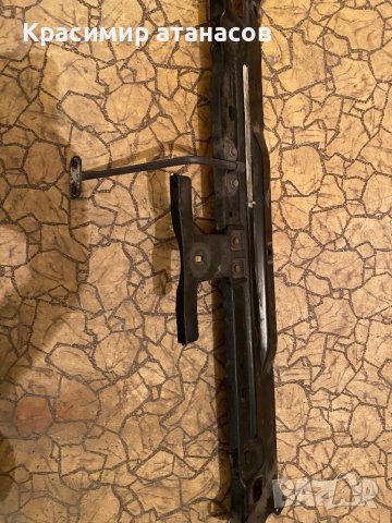 Маска горна част за Мерцедес ц-класа w204.2007-2011