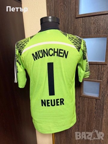 Тениска Байерн Мюнхен, снимка 2 - Тениски - 53978362