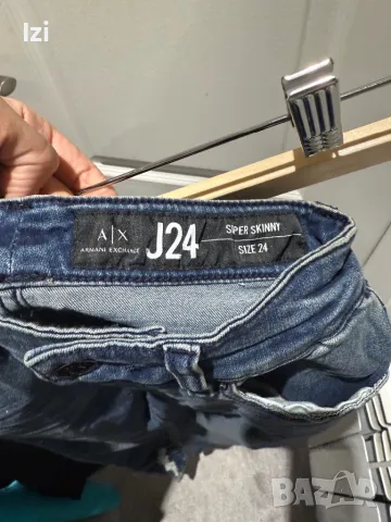 Оригинали дамски дънки Armani, снимка 4 - Дънки - 49989644