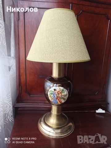 Настолна лампа порцелан и месинг 