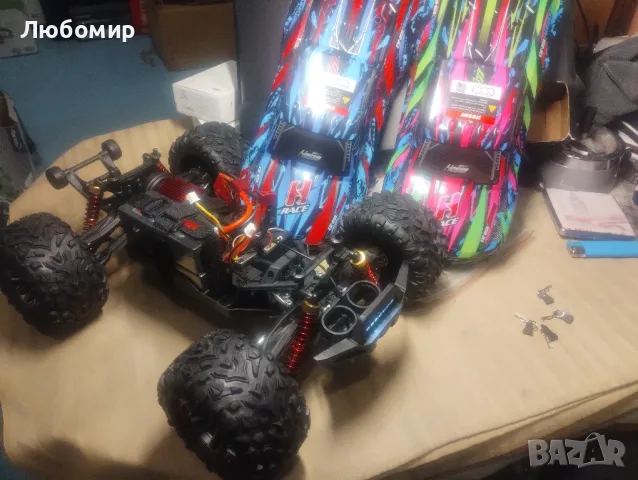 Hosim 1:10-68KMH безчеткови RC автомобили за възрастни, високоскоростна кола с дистанционно, снимка 10 - Коли, камиони, мотори, писти - 47982787