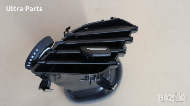 Оригинален ляв въздуховод табло за BMW F40 F44 6823188, снимка 2 - Части - 50442387