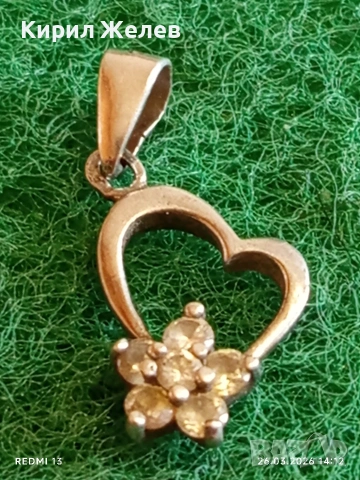 Нежна сребърна висулка във формата на сърце ❤️ с инкрустирани кристали 51760, снимка 2 - Колиета, медальони, синджири - 53984433