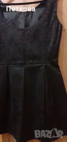 Дамска рокля