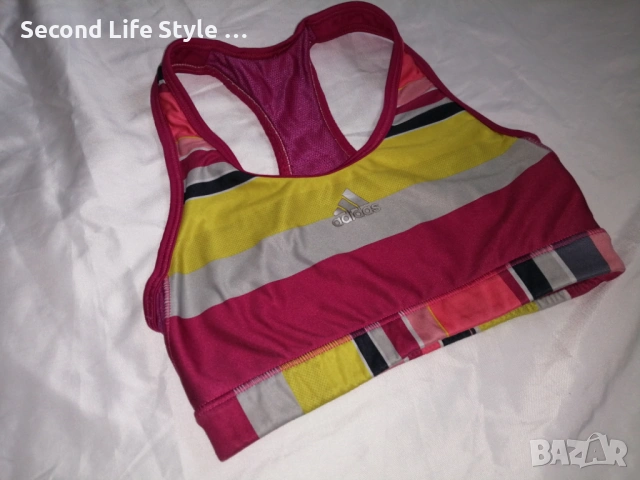 Adidas techfit оригинално дамско спортно бюстие р-р XXS-XS, снимка 3 - Корсети, бюстиета, топове - 54044844