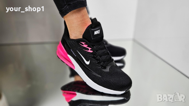 Дамски маратонки Nike, снимка 2 - Маратонки - 44589119