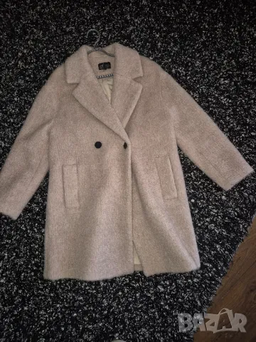 Zara  палто, снимка 9 - Палта, манта - 43381051