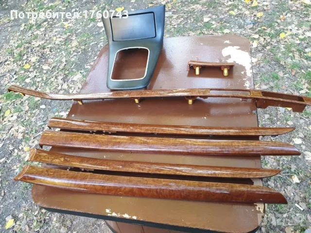 Конзола скоростен лост,лайсни табло  и вратите  Toyota  Avensys T 25