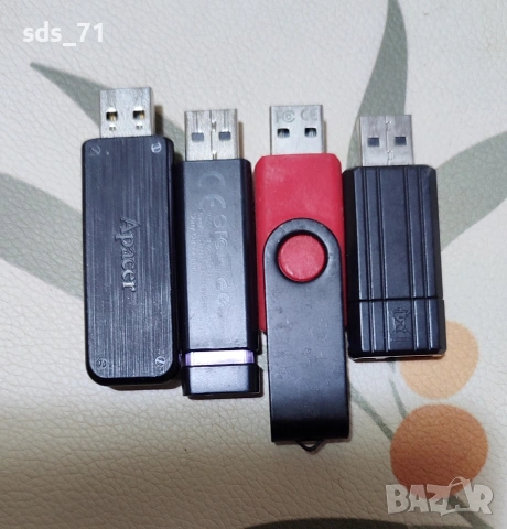 флаш памет 4 бр ,всички са по 4 гб , 12 евро  за всички , снимка 2 - RAM памет - 53272026