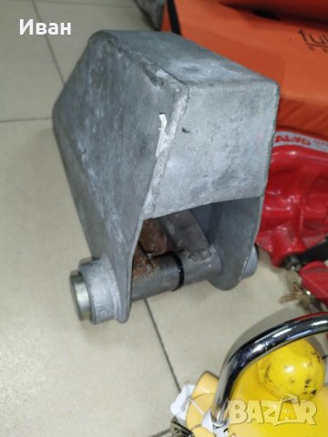 Заключващи устройства за тегличи и гуми на каравани и ремъркета, снимка 6 - Къмпинг мебели - 40187703