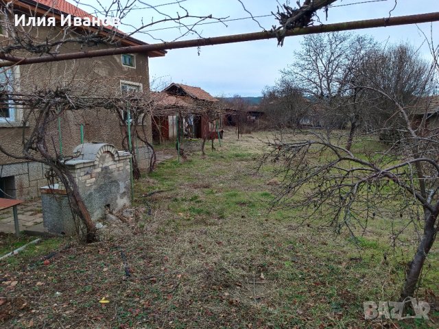 КЪЩА с двор един декар област Перник, с. Долна Диканя, снимка 6 - Къщи - 44286303