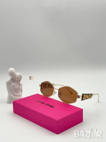 очила с калъф и кутия miu miu versace , снимка 13 - Слънчеви и диоптрични очила - 50574363