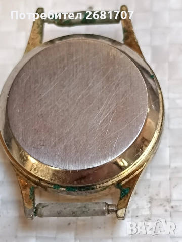 позлатен дамски часовник Stirling, снимка 3 - Дамски - 52961482