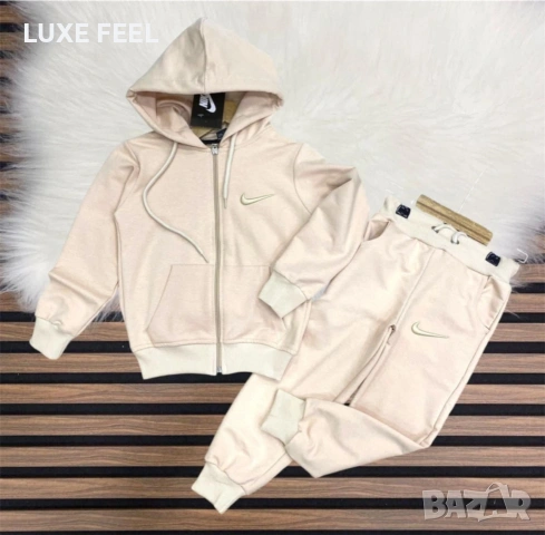 Nike 👾Детски Екипи , снимка 4 - Детски анцузи и суичери - 53368759