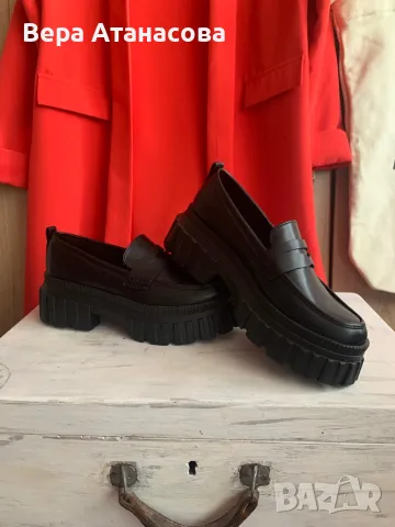 💄 Лоуфъри Stradivarius на олекотена платформа🍋, снимка 5 - Дамски ежедневни обувки - 50236869