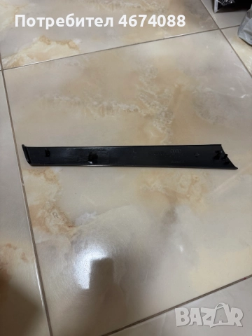 Вътрешна лайсна на кора на предна дясна врата на Ауди Audi A3 само за 30лв. 8P4867410A, снимка 2 - Части - 52726506