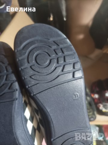 Пантофи, снимка 2 - Детски пантофи - 42521756