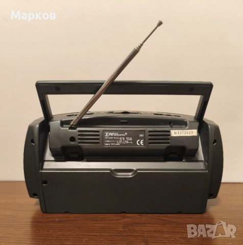 FIRST Austria - Портативно Радио, снимка 5 - Радиокасетофони, транзистори - 52353765